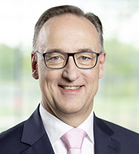 Dr. Helmut Gassel